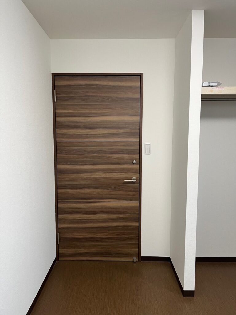 ドアシート張替え